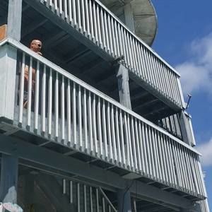 Meet your Posher, Billy